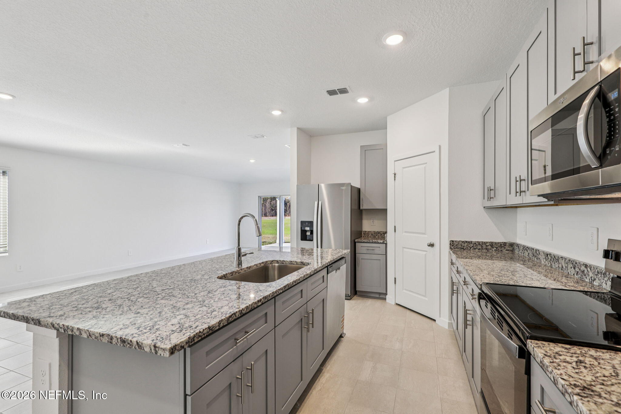 2683 BELLA FLORA Drive