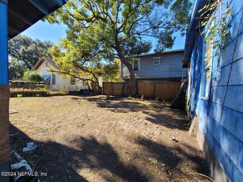 A home in Jacksonville