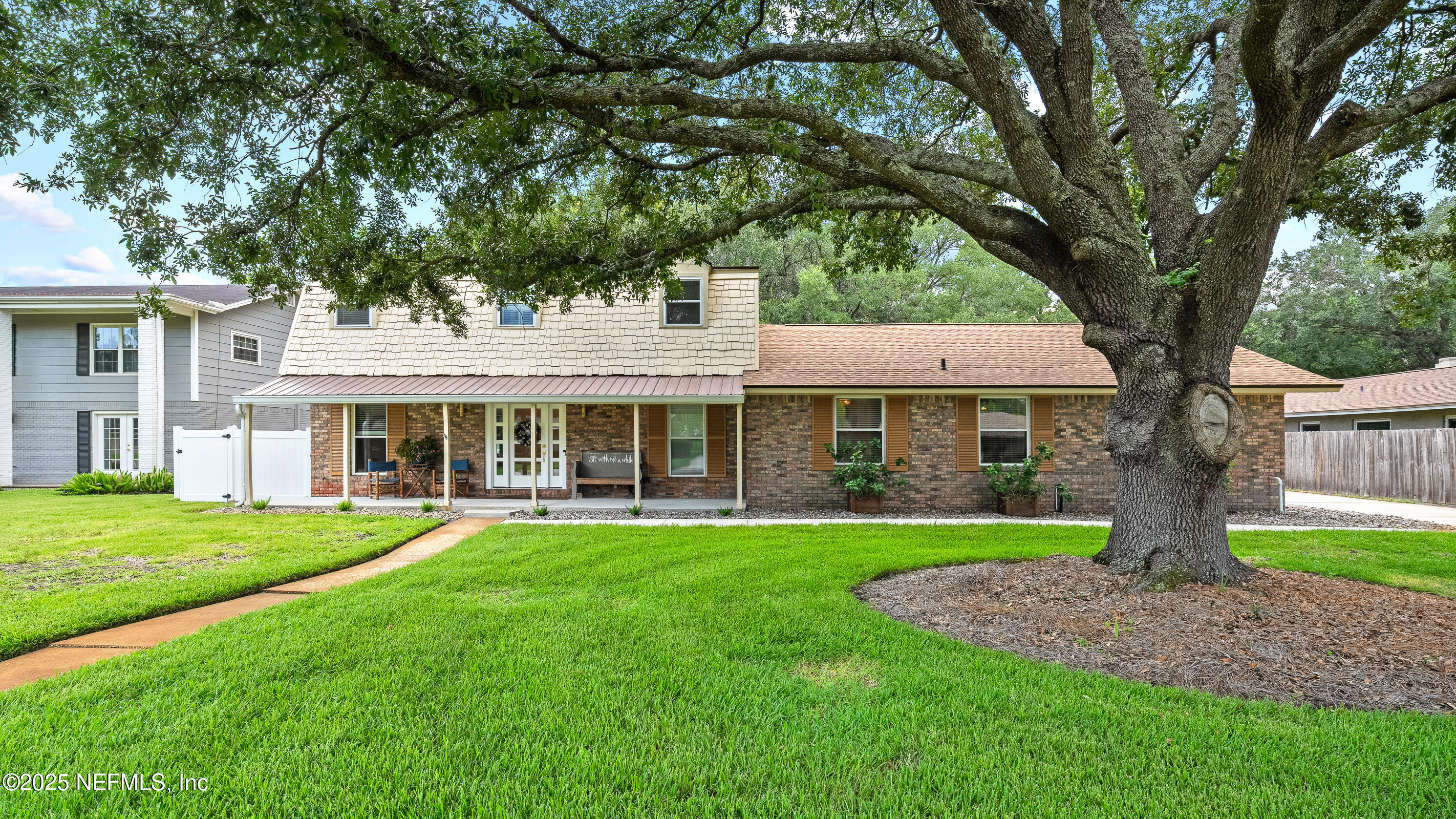 8444 GRAYLING Drive
