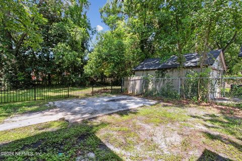 A home in Jacksonville