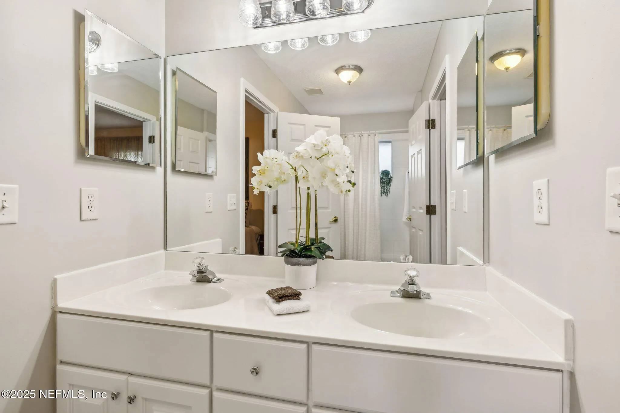 Jacksonville, Florida 32221, United States, 4 Bedrooms Bedrooms, ,3 BathroomsBathrooms,Residential,Active,162223