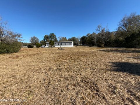 A home in Middleburg