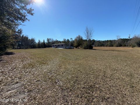 A home in Middleburg