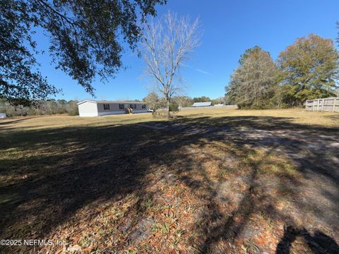 A home in Middleburg