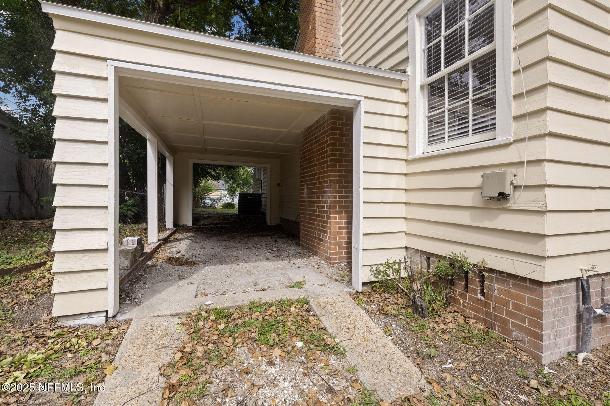 5213 BIRKENHEAD Road