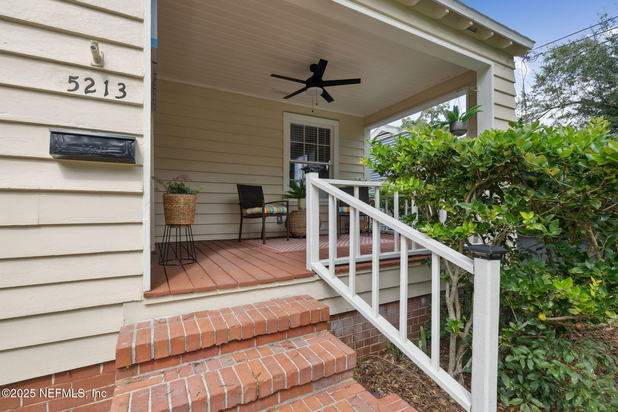 5213 BIRKENHEAD Road