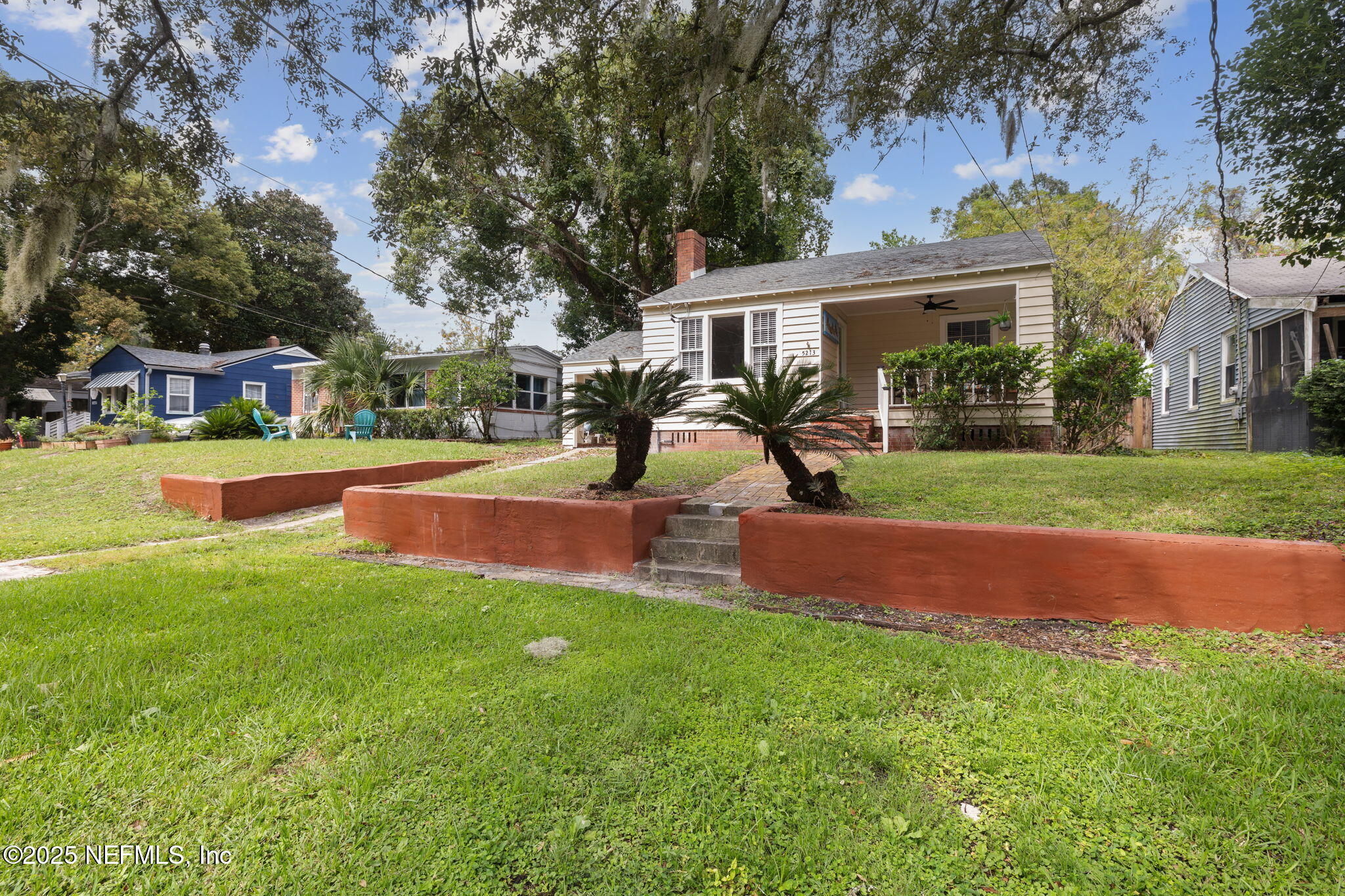 5213 BIRKENHEAD Road