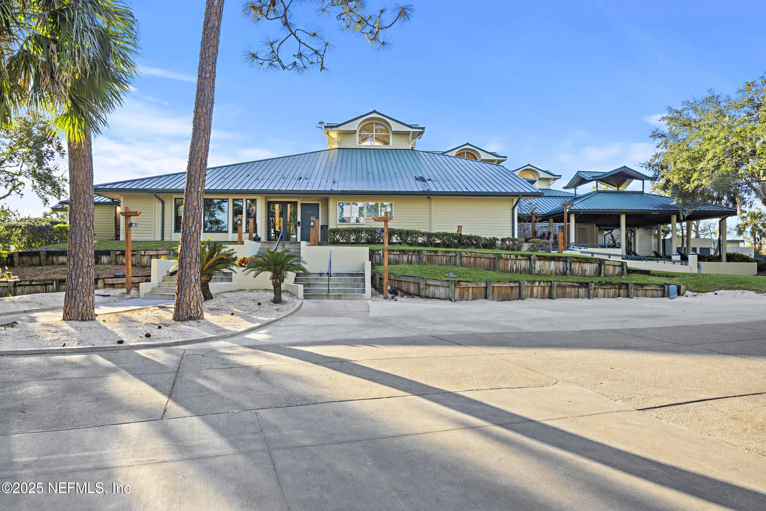 Jacksonville Beach, Florida 32250, United States, 6 Bedrooms Bedrooms, ,4 BathroomsBathrooms,Residential,Active,116251