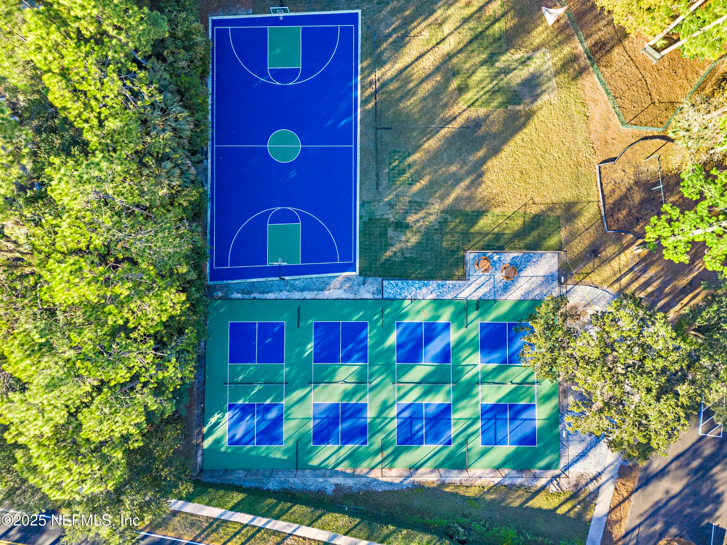 Jacksonville Beach, Florida 32250, United States, 6 Bedrooms Bedrooms, ,4 BathroomsBathrooms,Residential,Active,116251