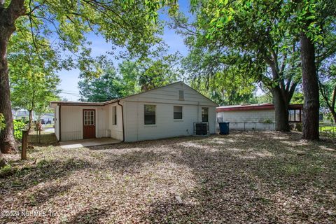 A home in Jacksonville