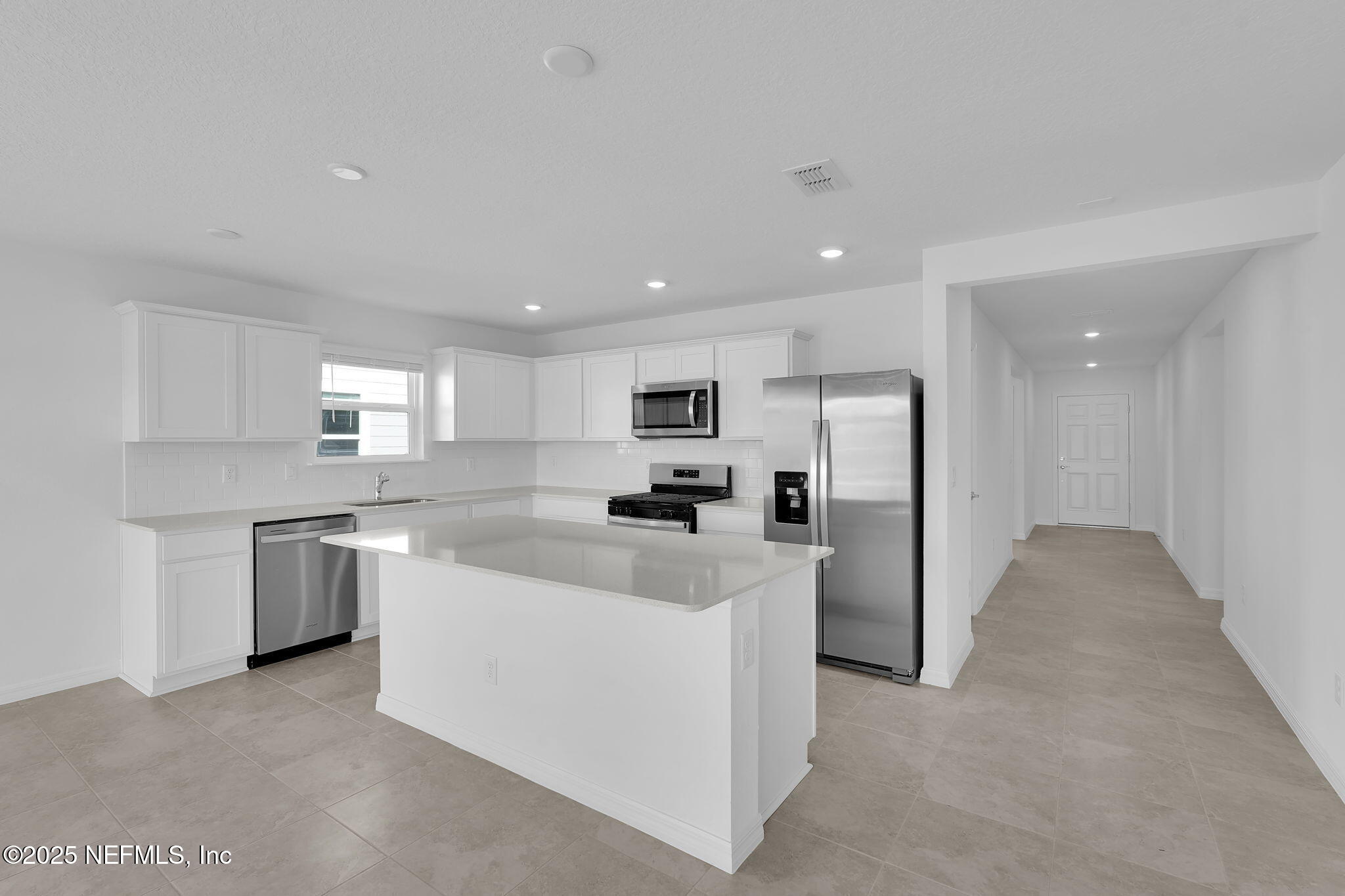 5483 LONGFIN Court