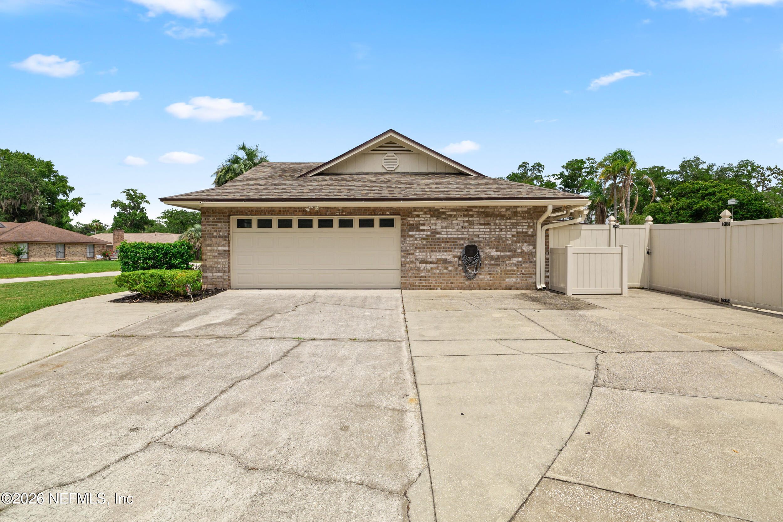 8206 CUTTER Place