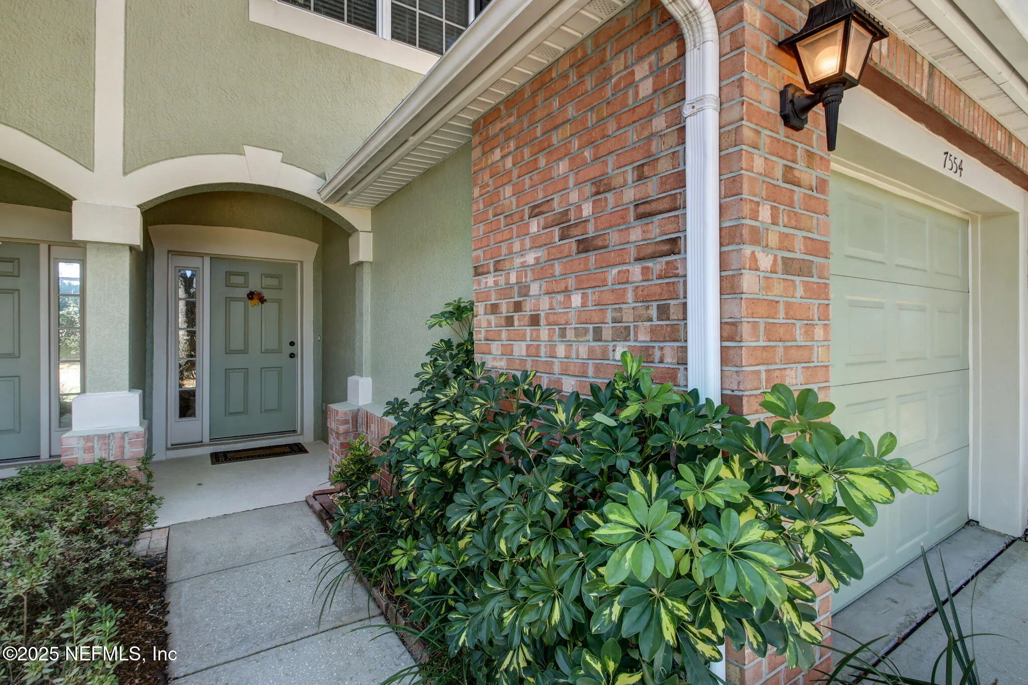 Jacksonville, Florida 32256, United States, 2 Bedrooms Bedrooms, ,3 BathroomsBathrooms,Residential,Active,250255