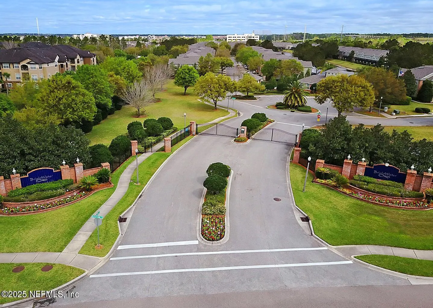 Jacksonville, Florida 32256, United States, 2 Bedrooms Bedrooms, ,3 BathroomsBathrooms,Residential,Active,250255