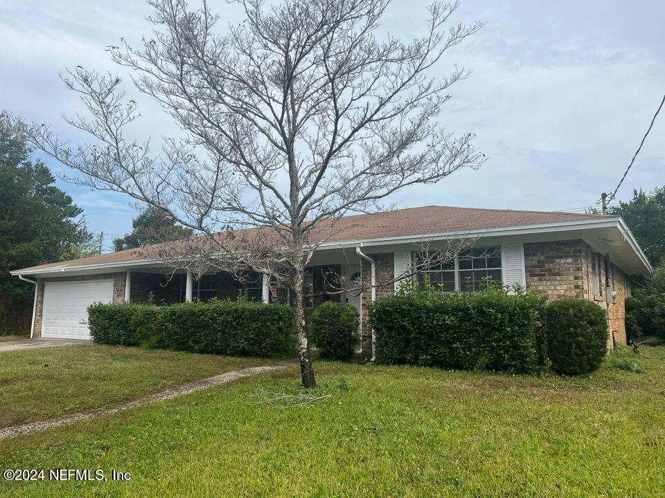 Jacksonville, FL home for sale located at 1827 Townsend Boulevard, Jacksonville, FL 32211