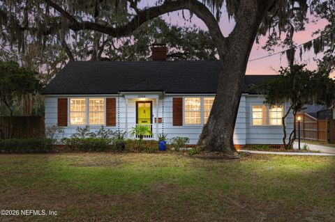 2954 IROQUOIS Avenue Jacksonville FL 32210