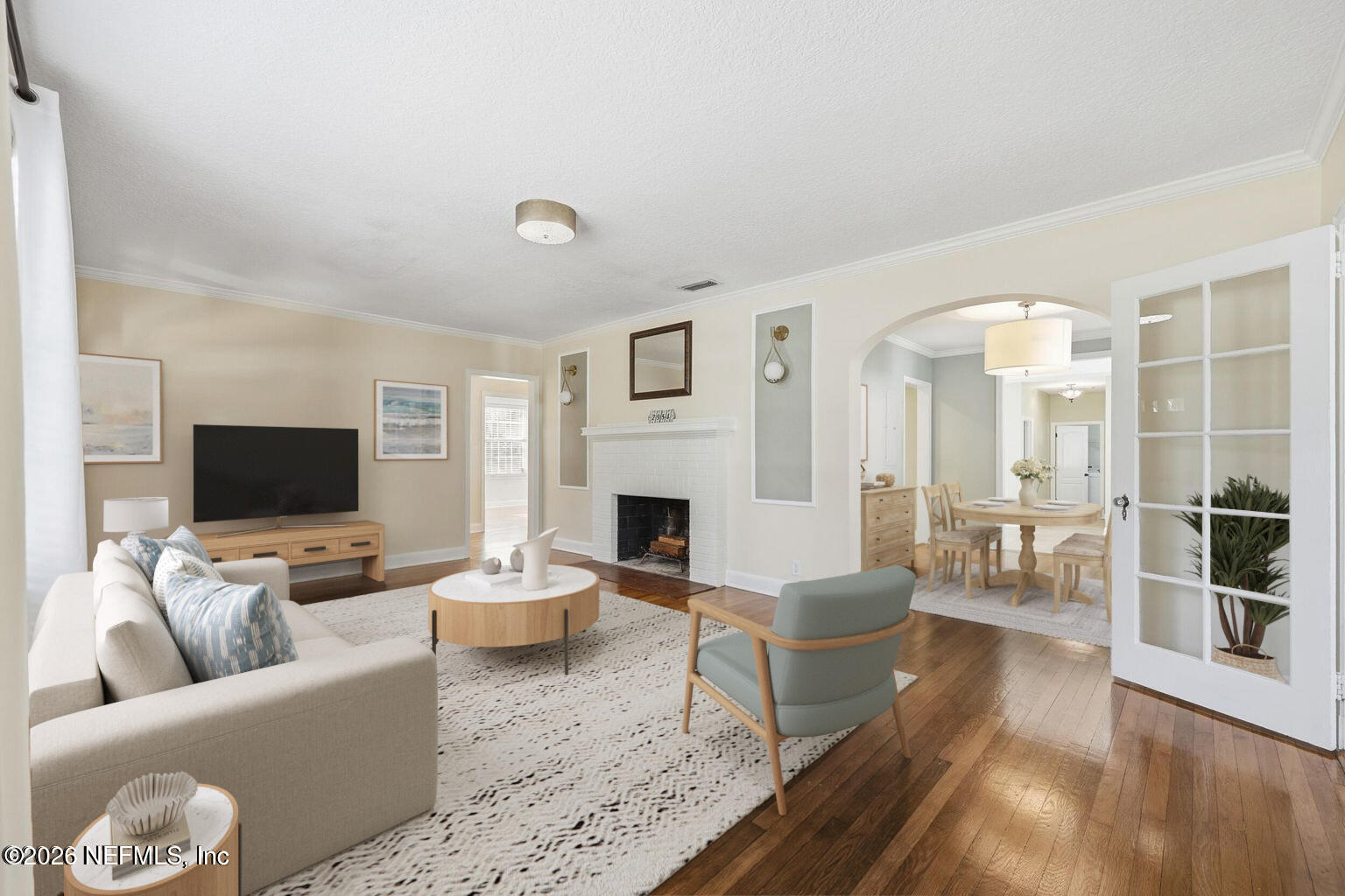 2954 IROQUOIS Avenue