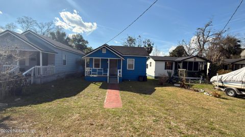 Photo of 834 N WASHINGTON Street, Jacksonville, FL 32206 (MLS # 2137377)