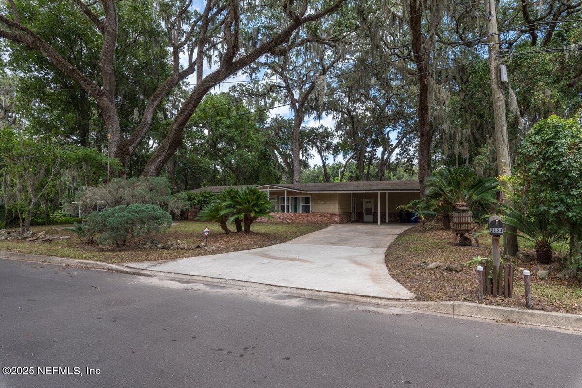 2523 ELBOW Road