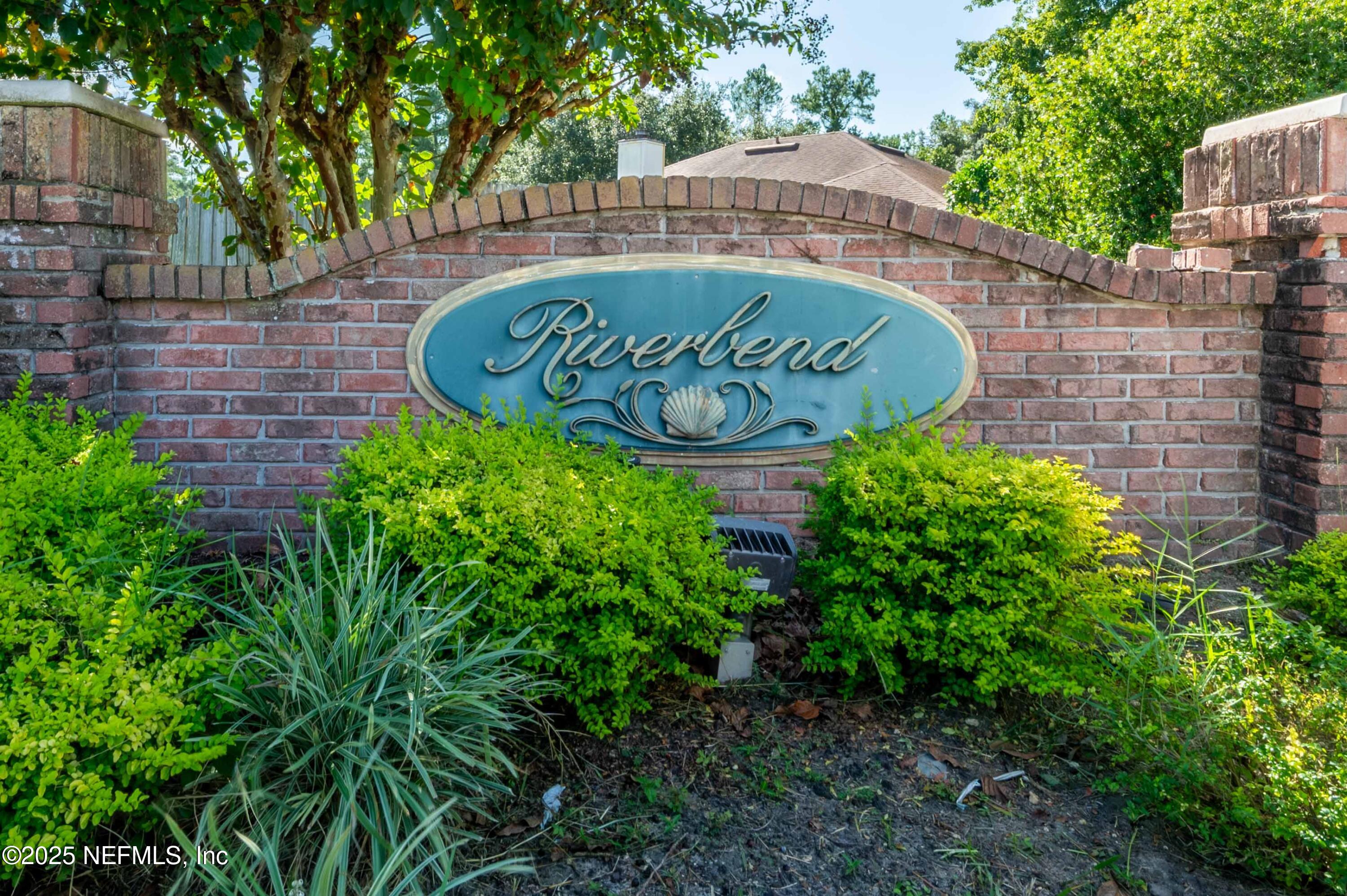 1944 TROUT RIVER Court