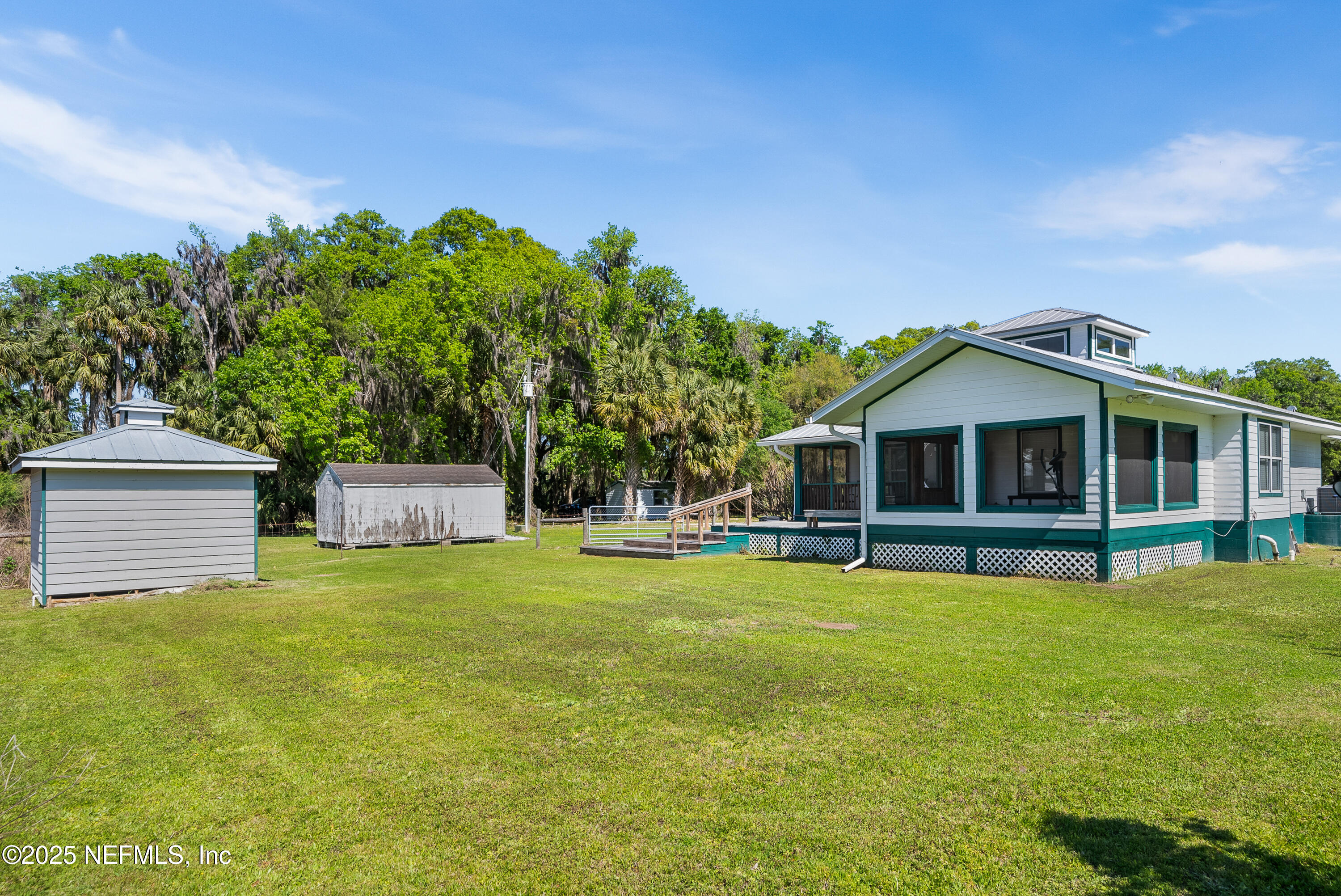 22706 SE US HWY 301