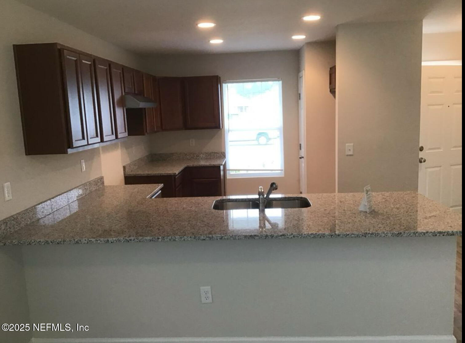 7082 PLYMOUTH GROVE Court