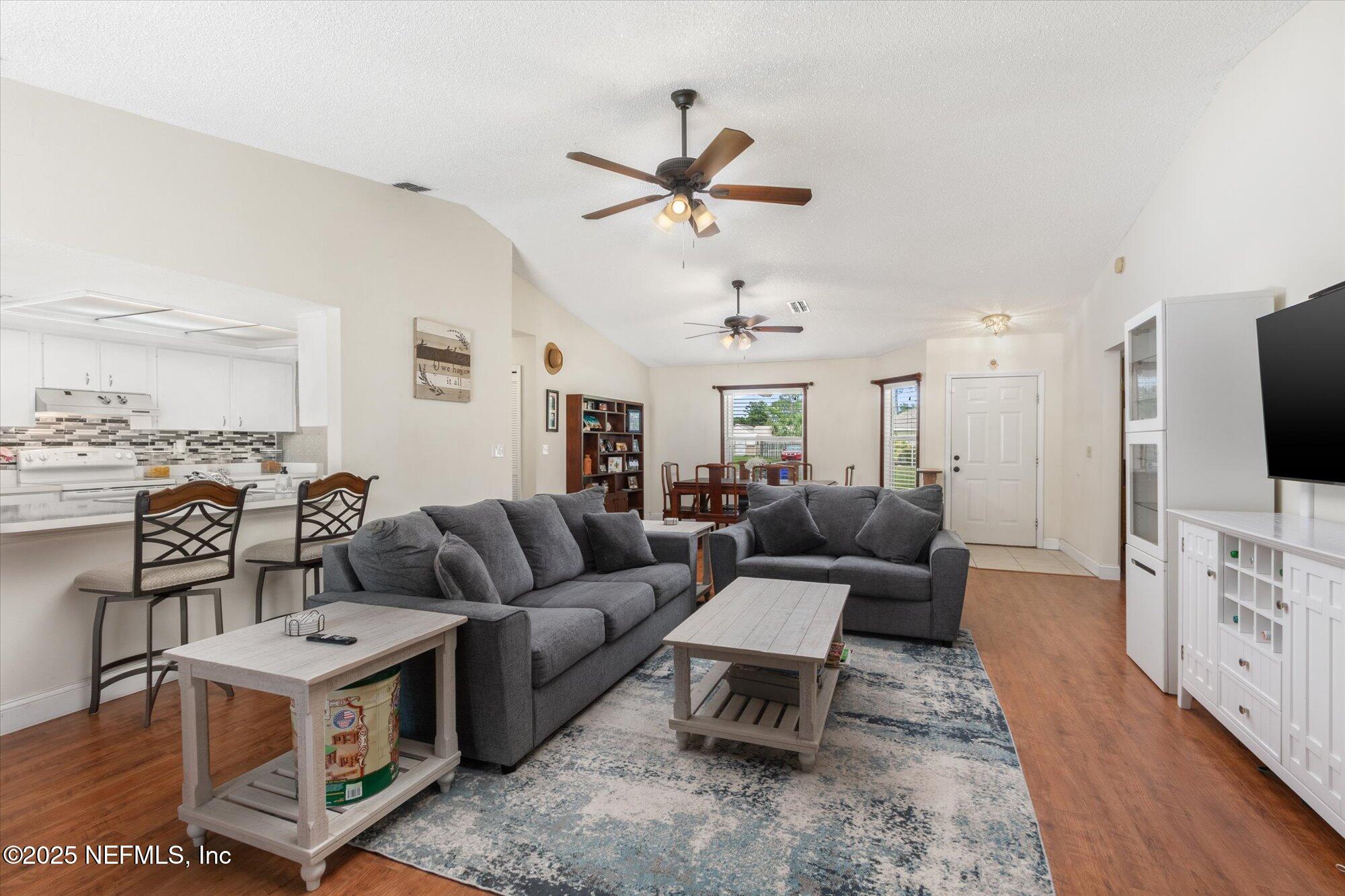 2910 YULE TREE Drive