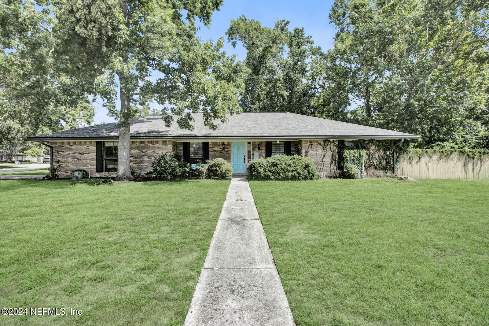 View Jacksonville, FL 32223 house