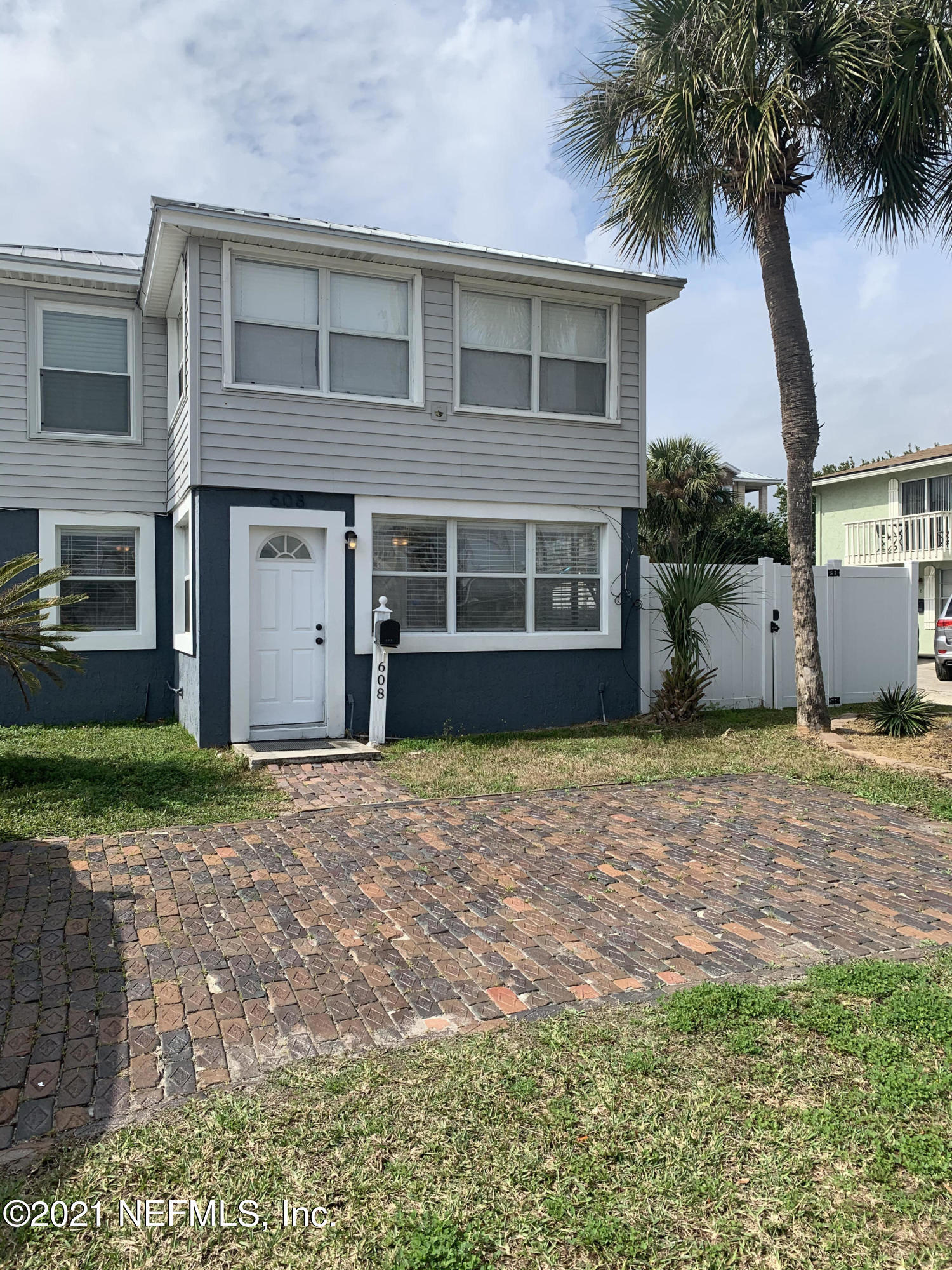 Jacksonville Beach, FL home for sale located at 608 4th Street N, Jacksonville Beach, FL 32250