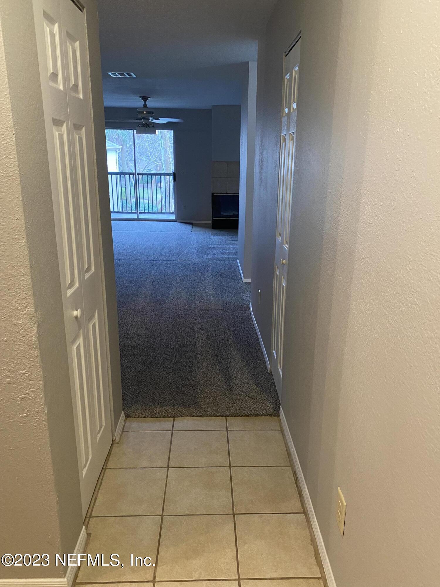 29 ARBOR CLUB Drive 212