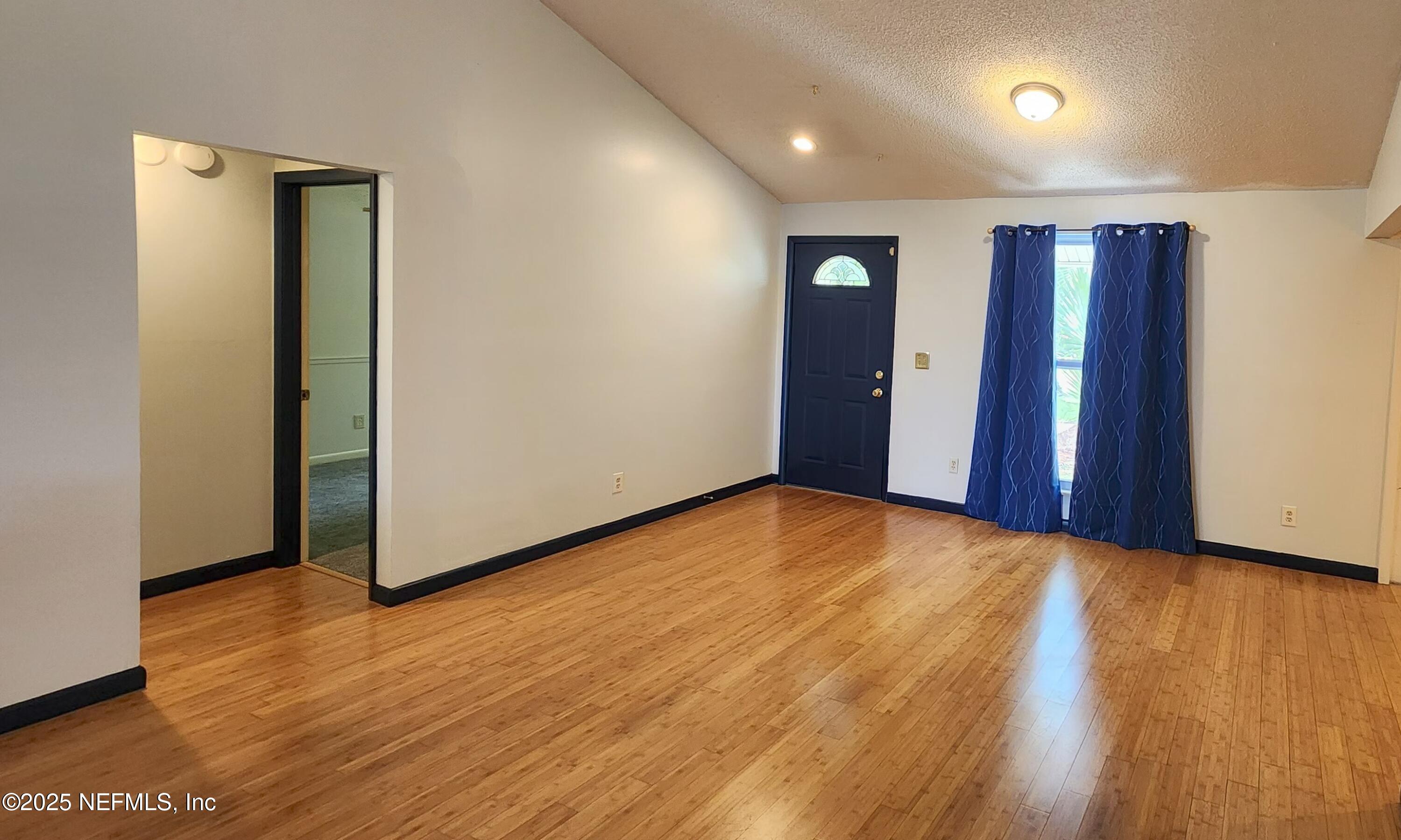 10173 SUMMER PINES Court