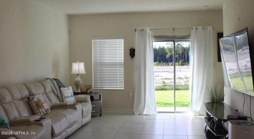 98 COASTLINE Way