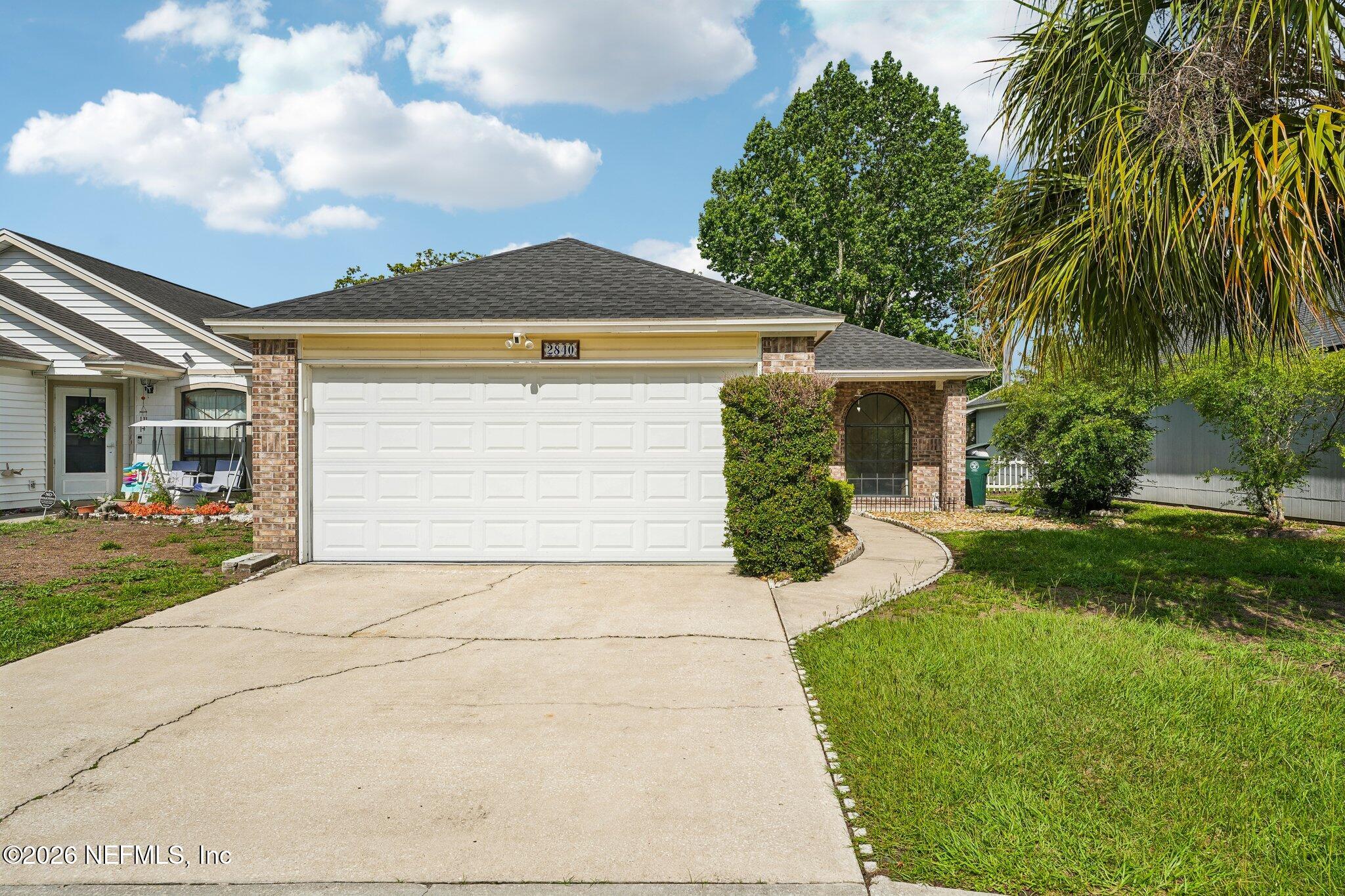 2840 LANTANA LAKES Drive W