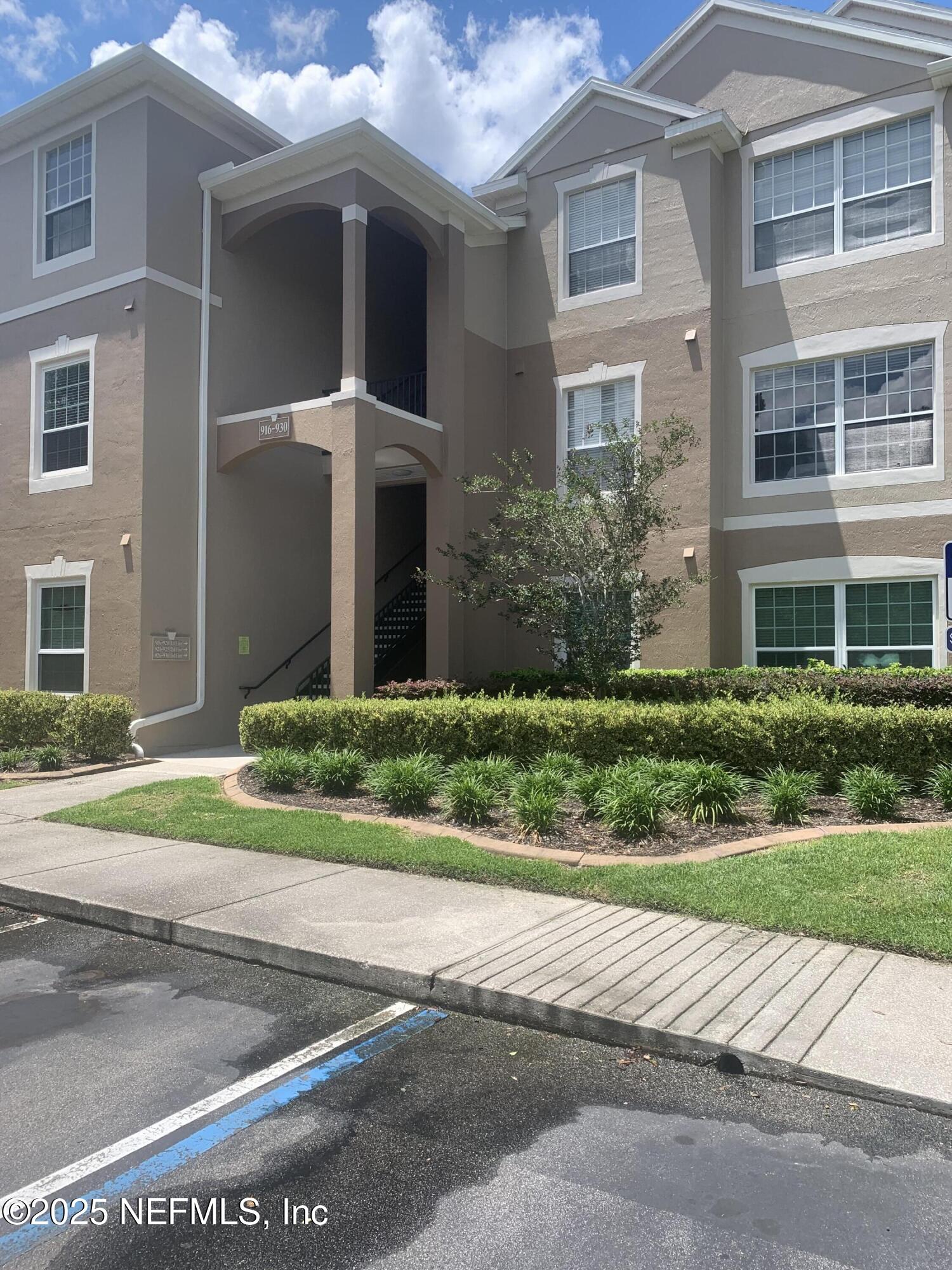 7990 BAYMEADOWS Road E 926
