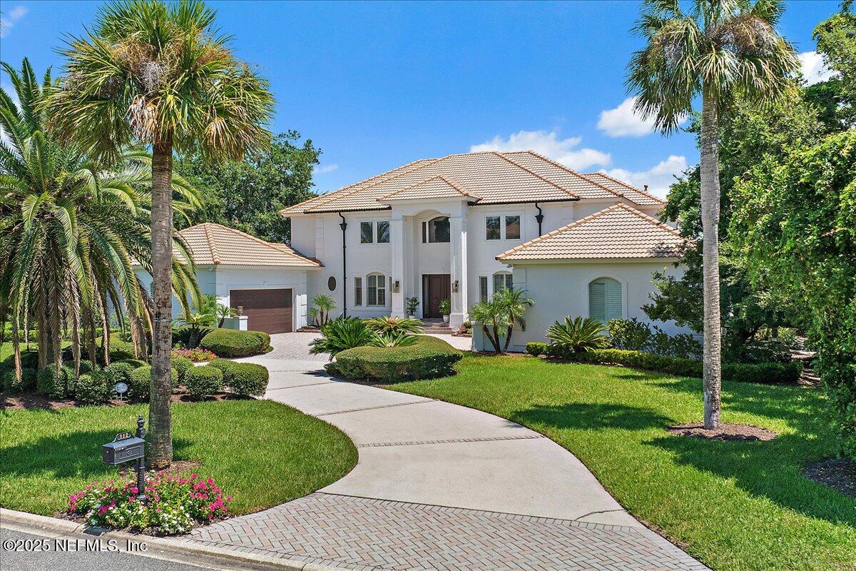 112 NEWPORT Lane