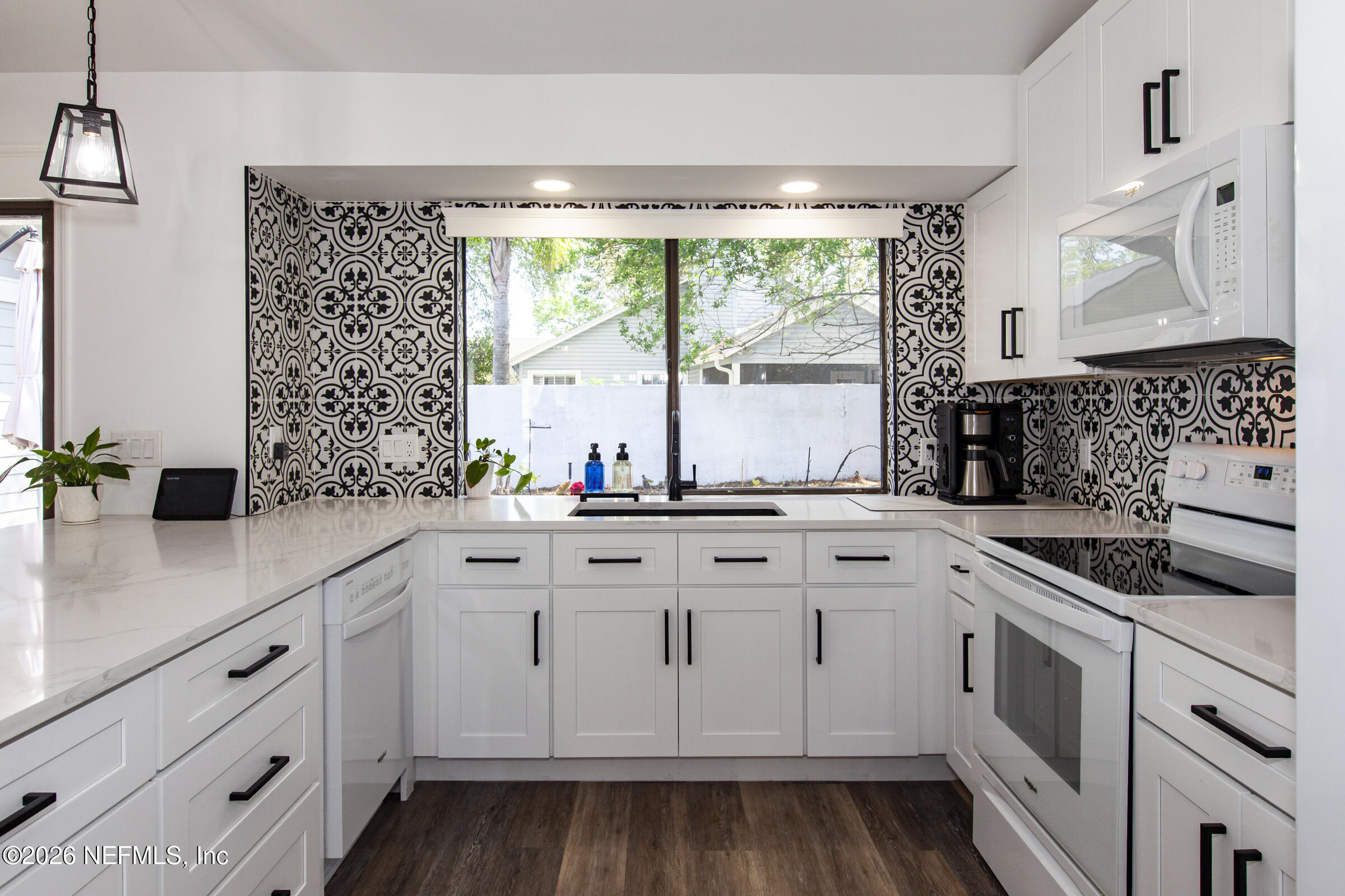 2335 L'ATRIUM Circle N