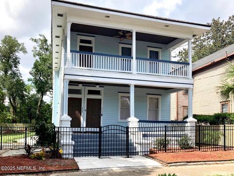 325 E 1ST Street Jacksonville FL 32206