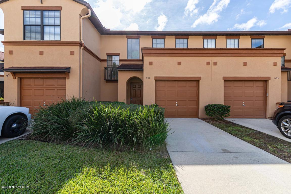 Jacksonville, FL home for sale located at 603 Briar Way Lane, Jacksonville, FL 32259