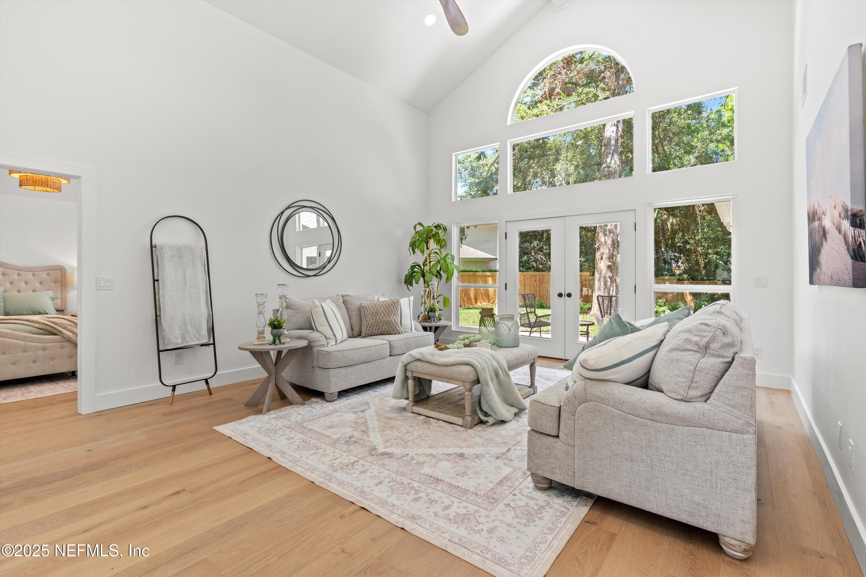 2212 Barefoot Trace