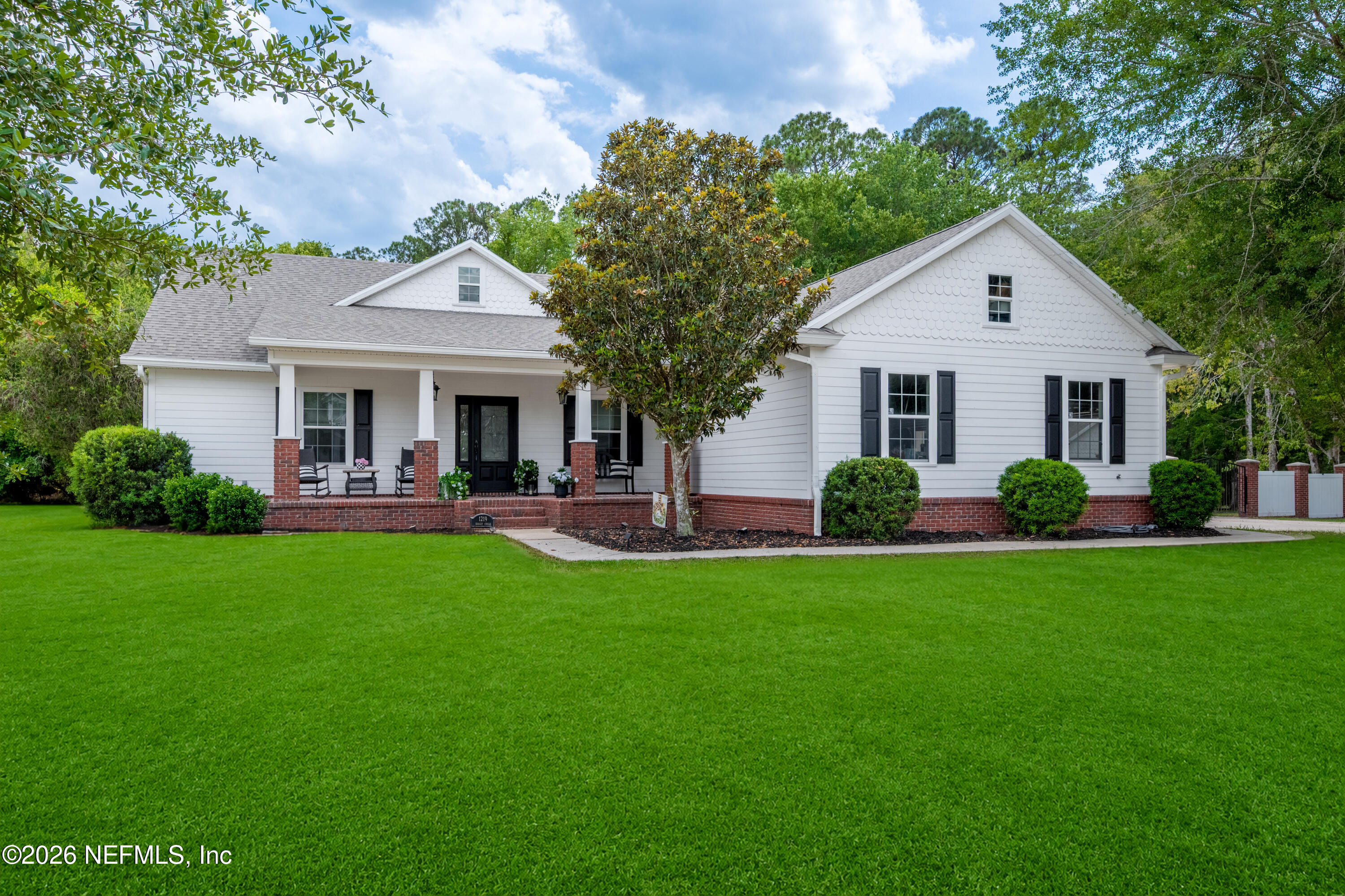1219 HARLEY Circle