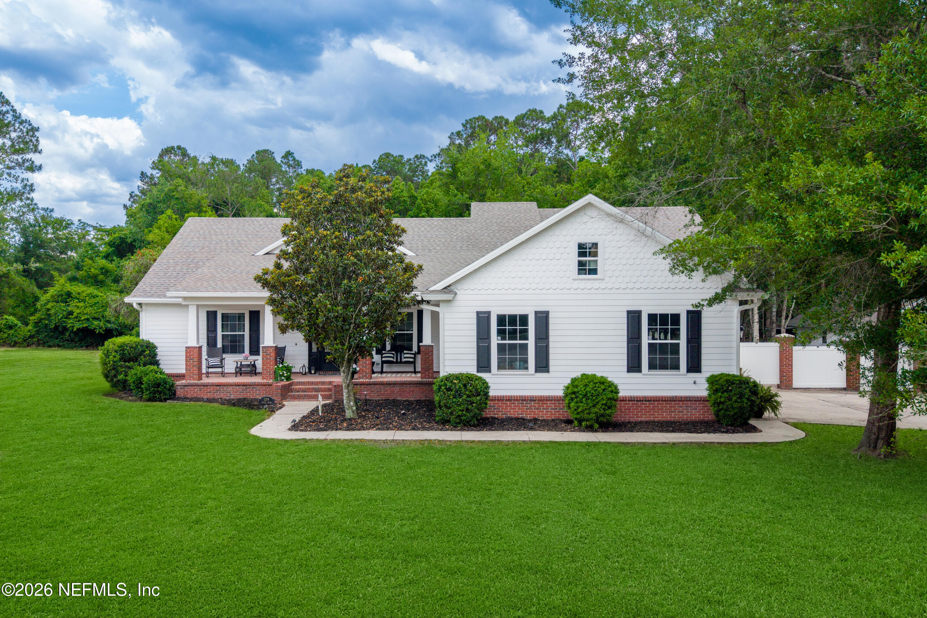 1219 HARLEY Circle