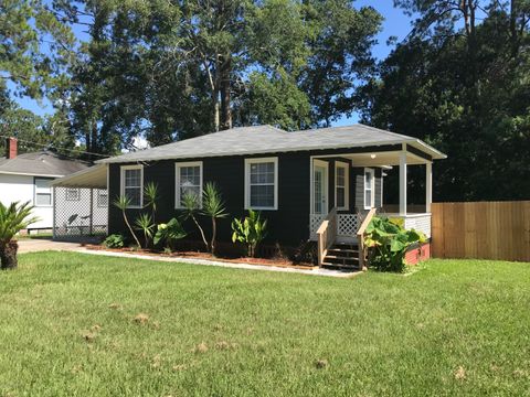 A home in Jacksonville