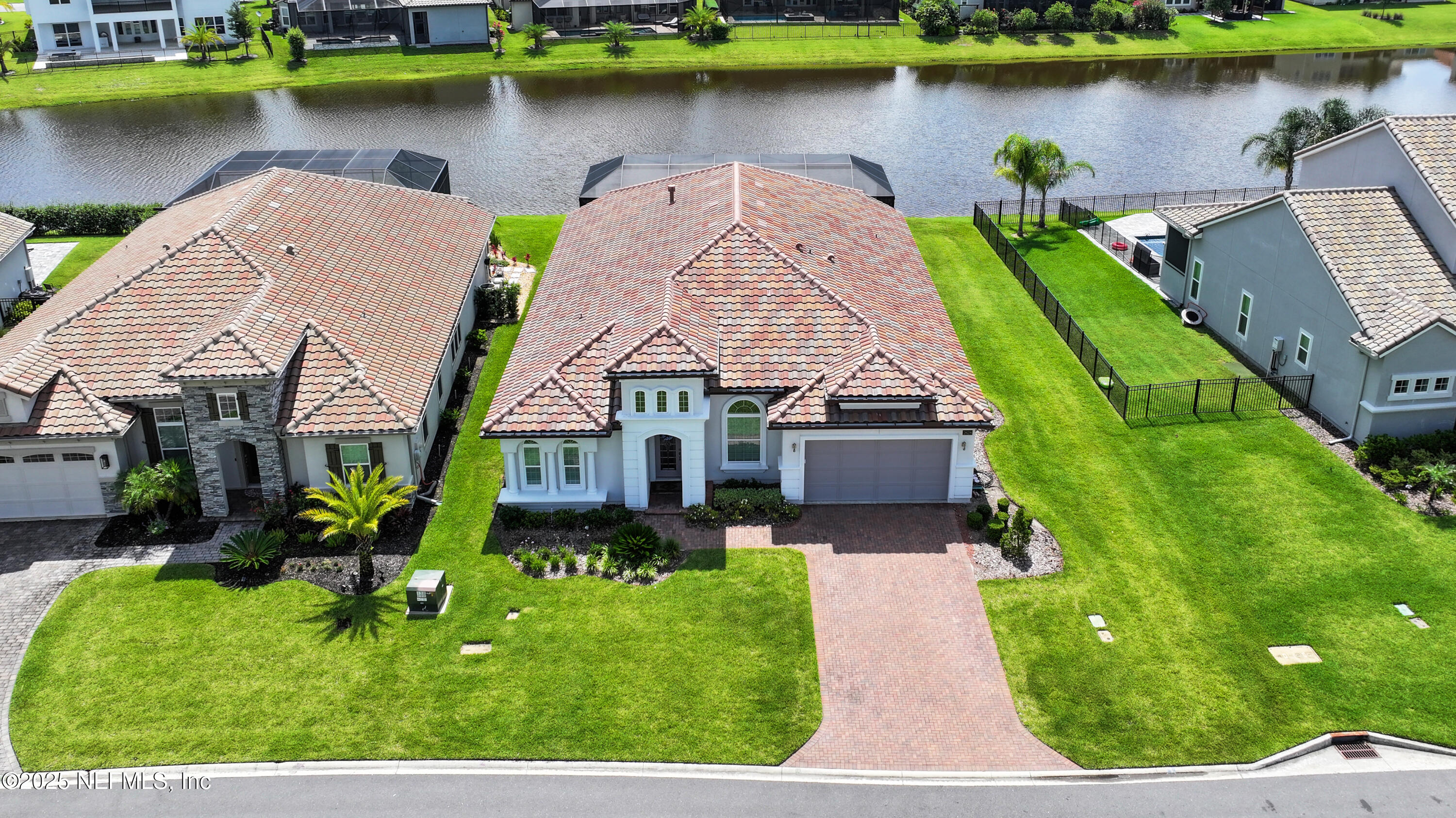 2628 CASSIA Lane