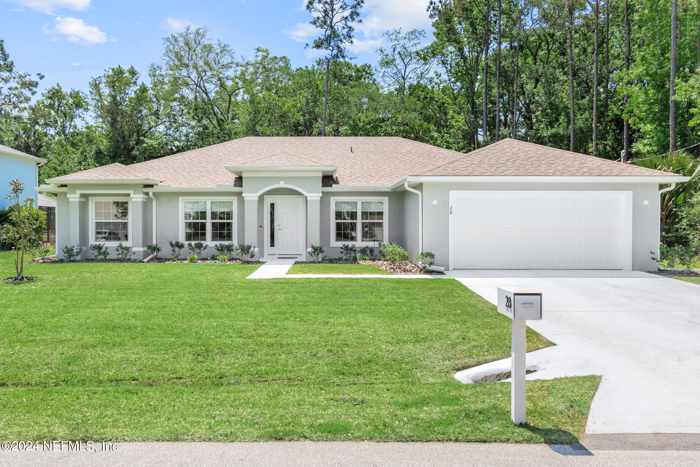 Palm Coast, FL home for sale located at 28 Colechester Lane, Palm Coast, FL 32137
