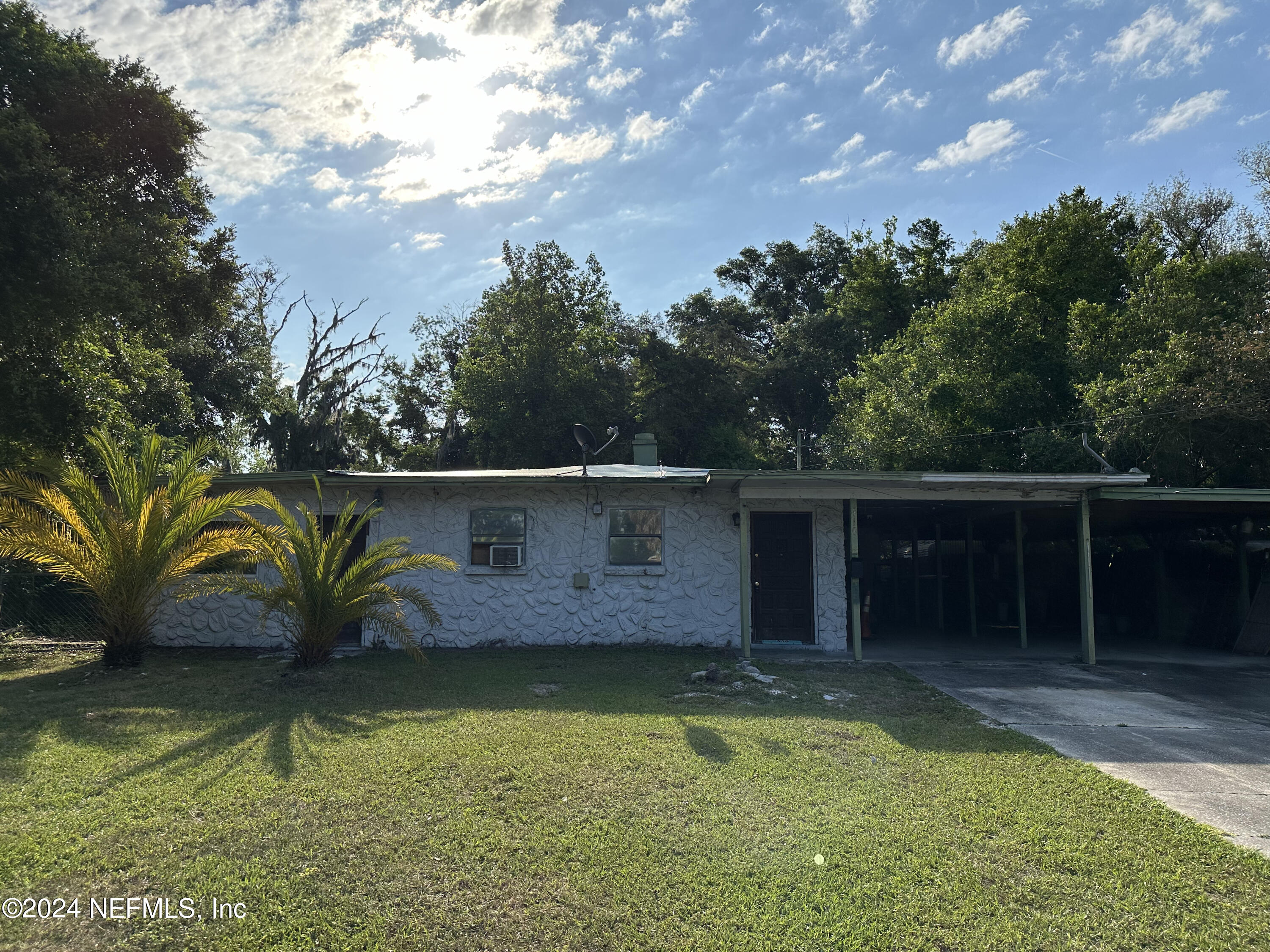 Orange Park, FL home for sale located at 410 Brighton Avenue, Orange Park, FL 32073