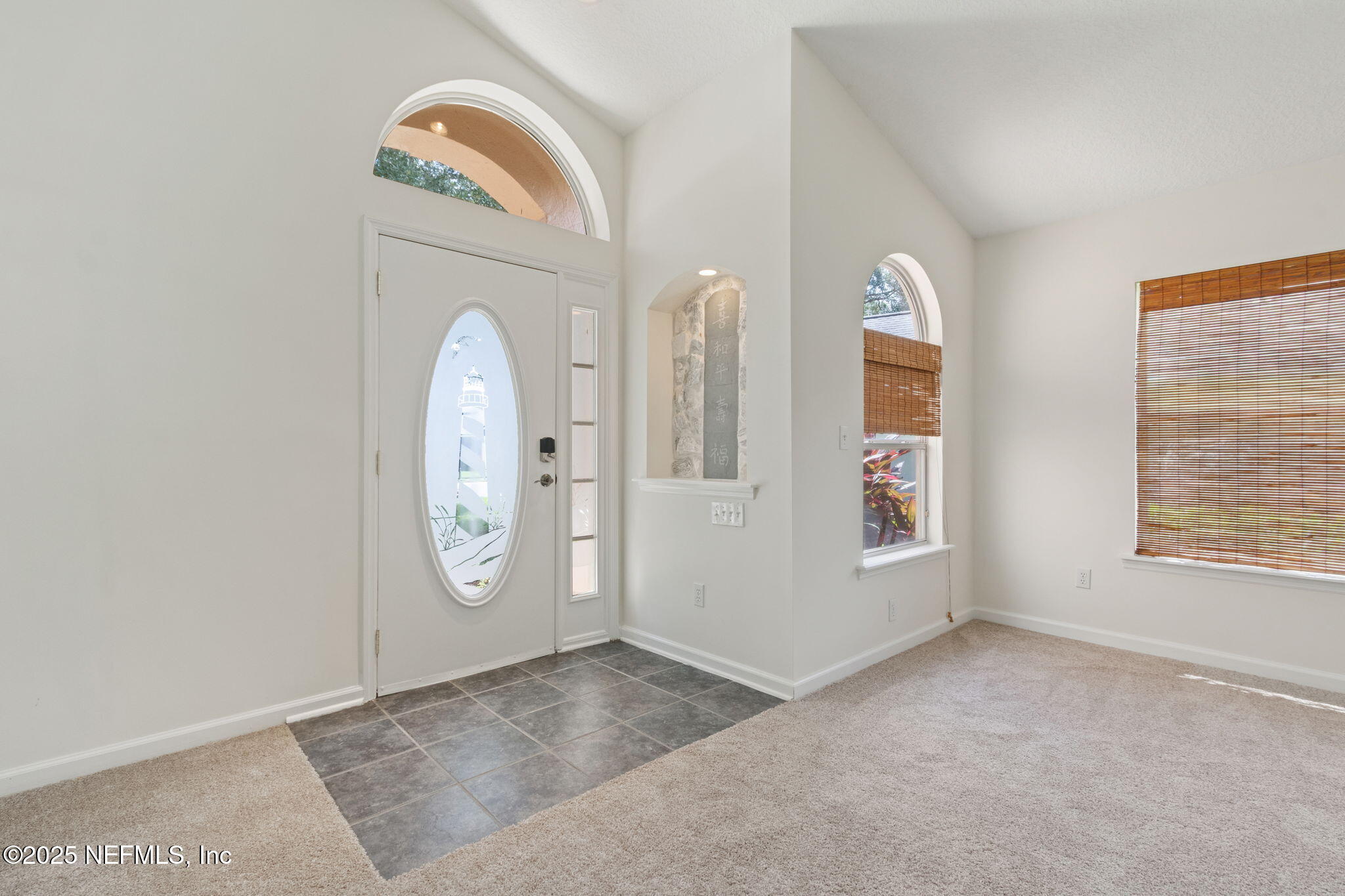 621 LAKE STONE Circle