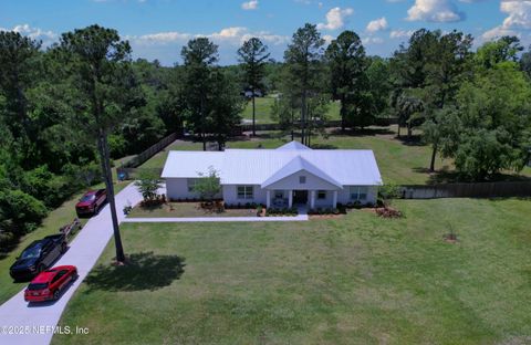 125 NEWCASTLE Road Palatka FL 32177