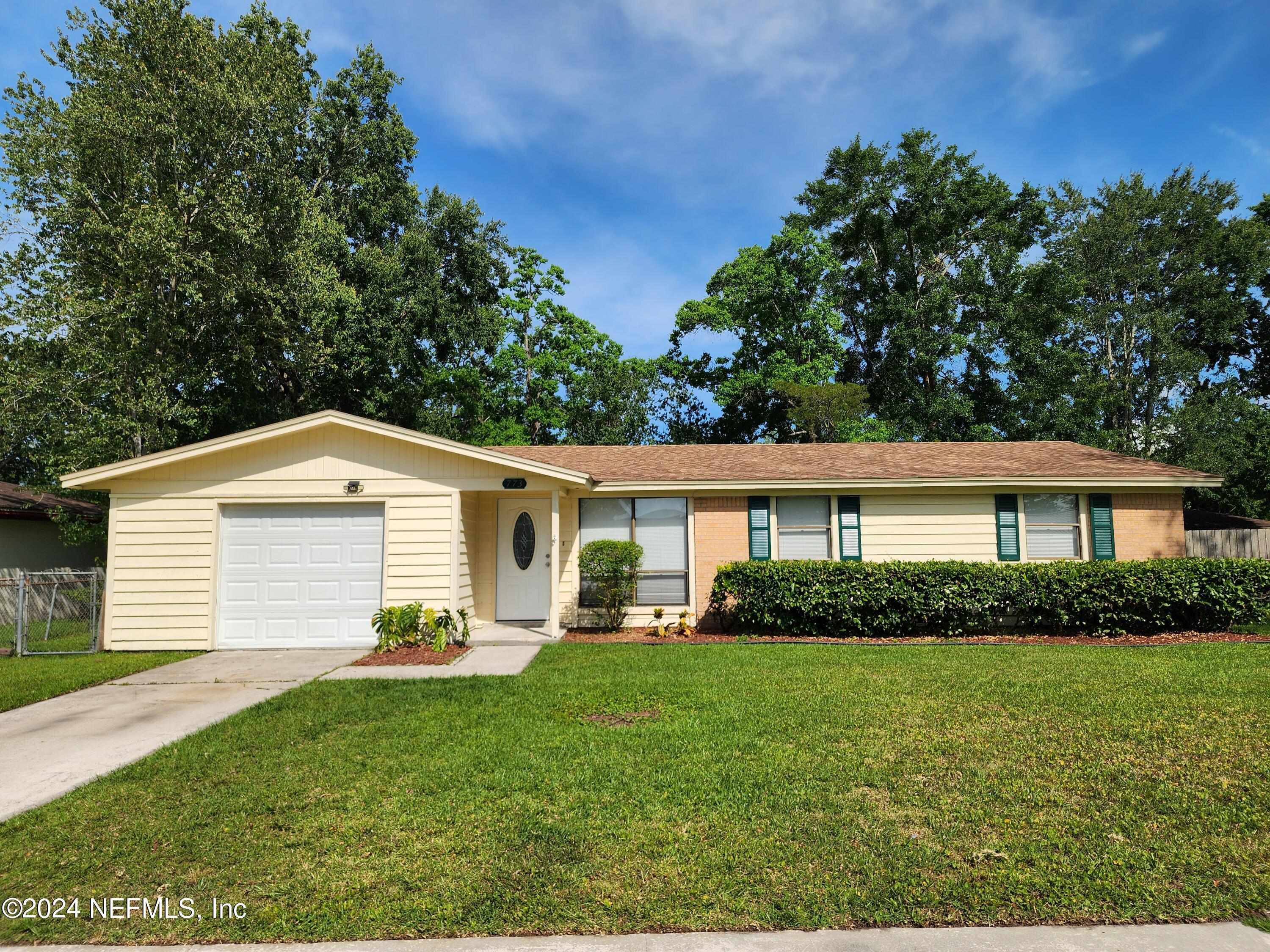 Jacksonville, FL home for sale located at 773 Perryman Lane W, Jacksonville, FL 32221