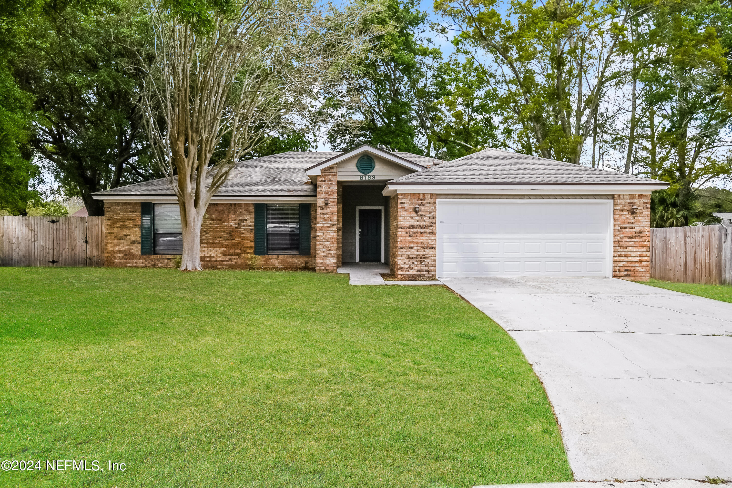 Jacksonville, FL home for sale located at 8183 Boonesborough Trail, Jacksonville, FL 32244