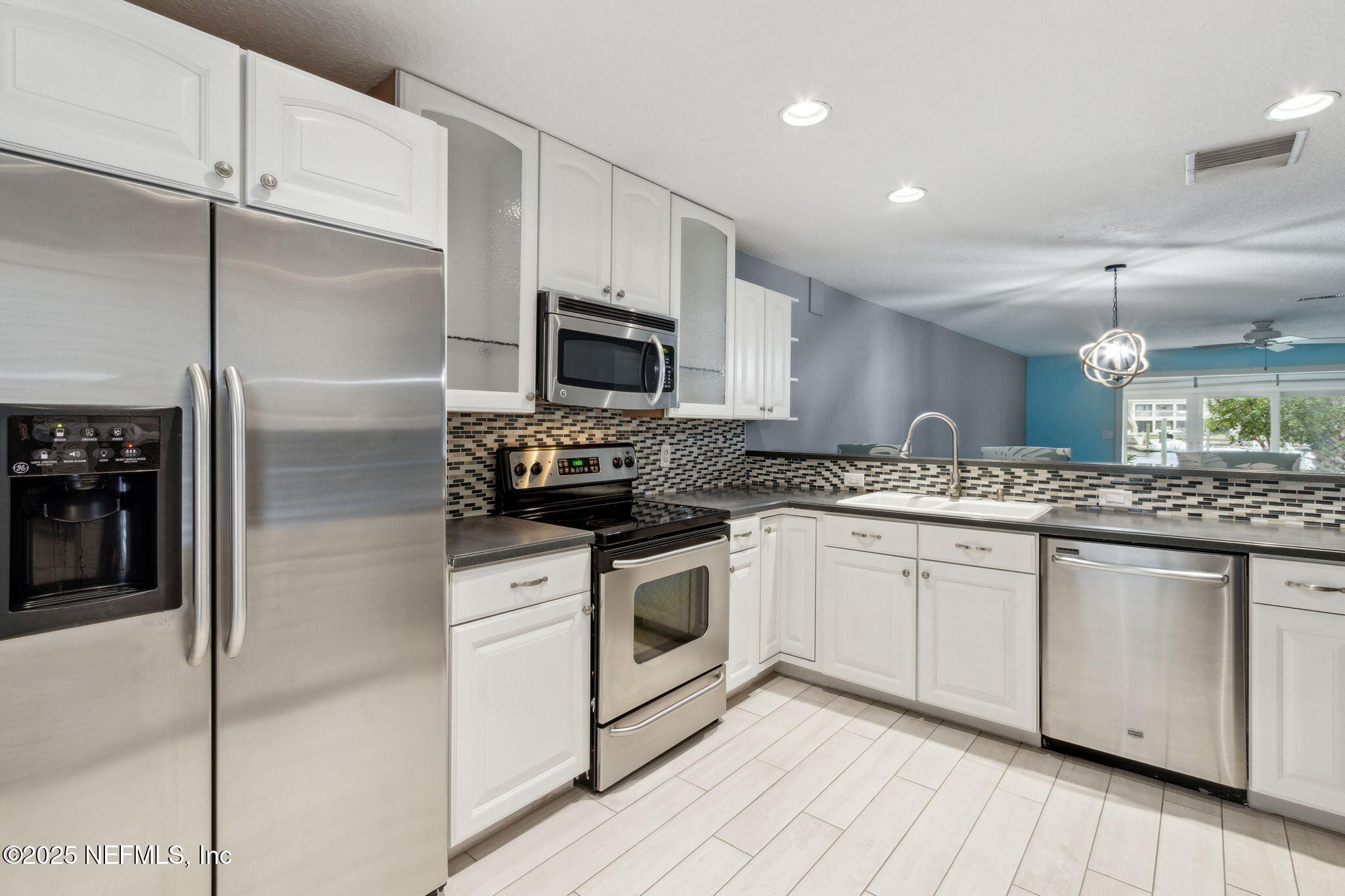 14750 BEACH Boulevard 34